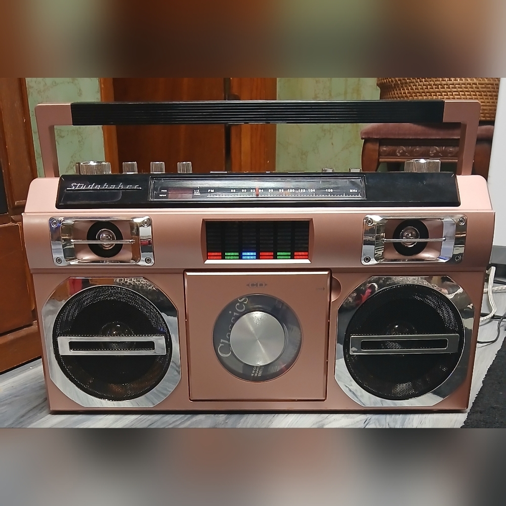 BOOMBOX - STUDEBAKER